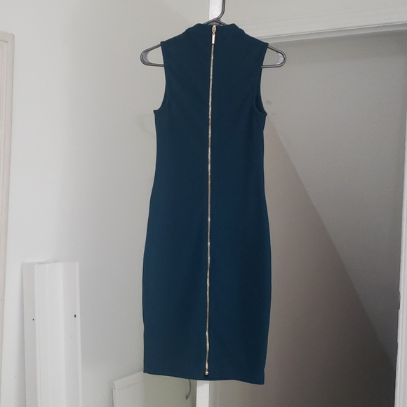 Sleeveless mockneck Turquoise cocktail dress - Picture 2 of 3